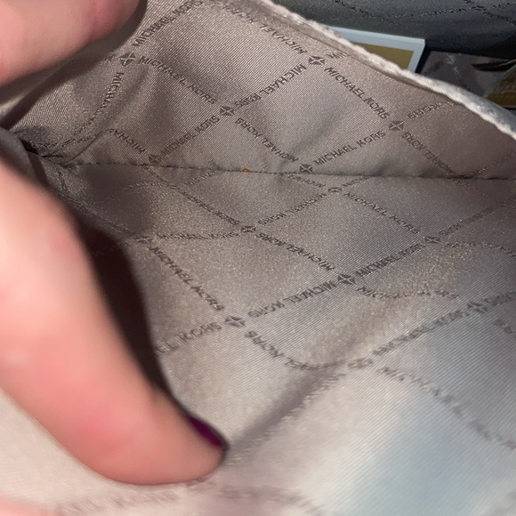 NWT Michael Kors ‘Maisie’ Medium Leather 2-in-1 Backpack - Picture 9 of 16